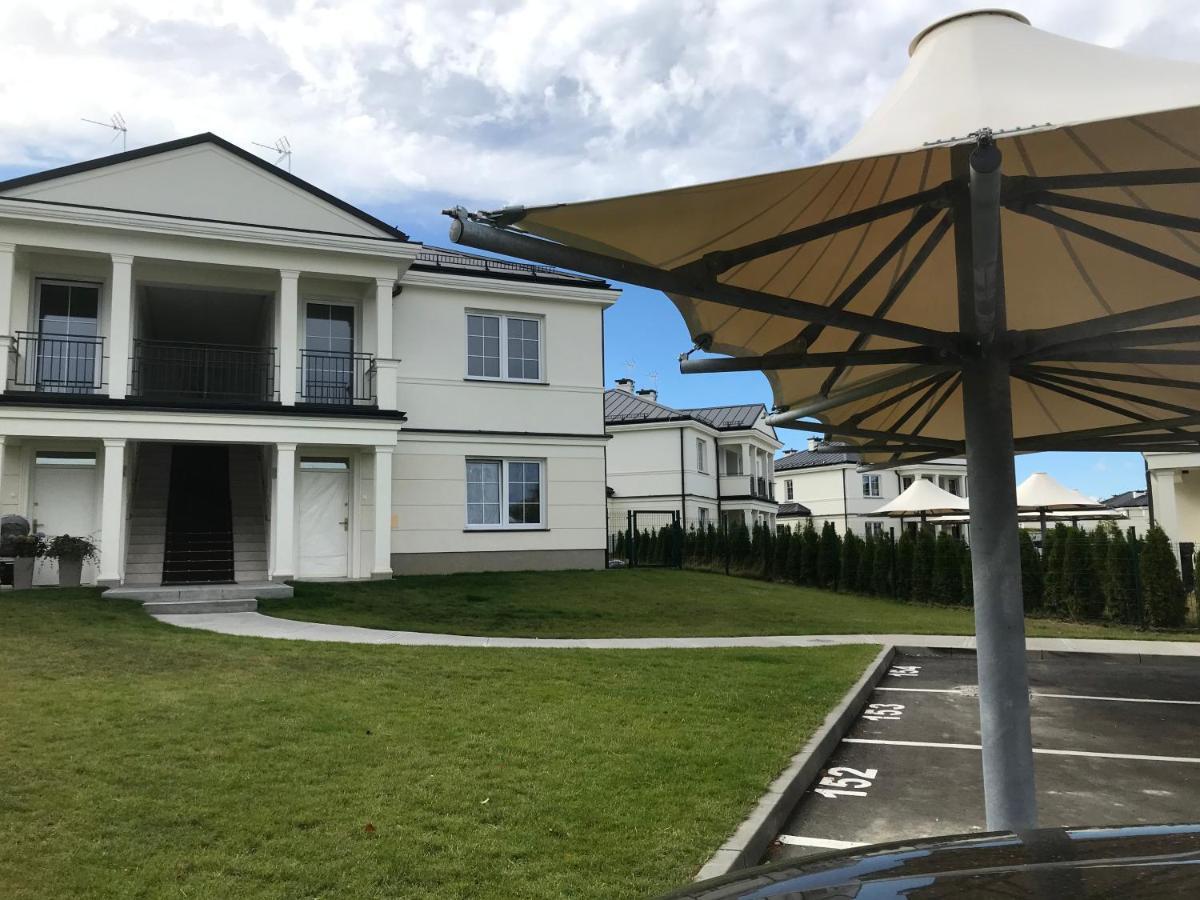 شقة Apartament W Ogrodach Tesoro غدينيا المظهر الخارجي الصورة
